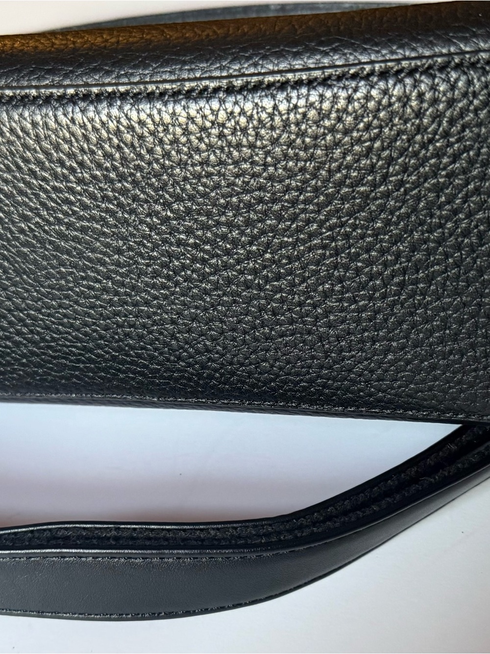 Authentic Coach Shay Crossbody Bag in Black Pebble Leather Style No. L2039-601 - Picture 6 of 12